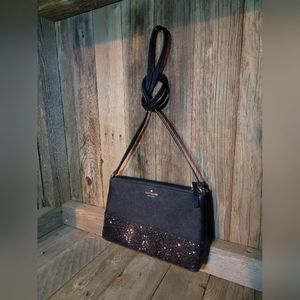 Crossbody purse